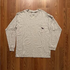 PINK Victoria's Secret Long Sleeve T-shirt Gray Size L Breast Pocket
